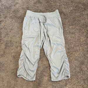 Kyodan Blue Size M Medium Athletic Trail Hiking Lightweight Capris